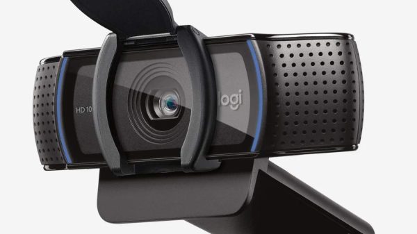 Logitech C920S HD Pro Webcam With Privacy Shutter - Image 3